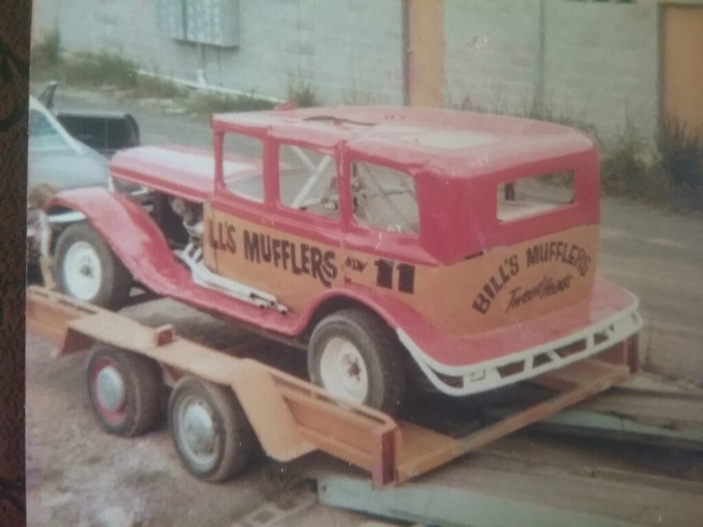 Vintage poly 318 race car